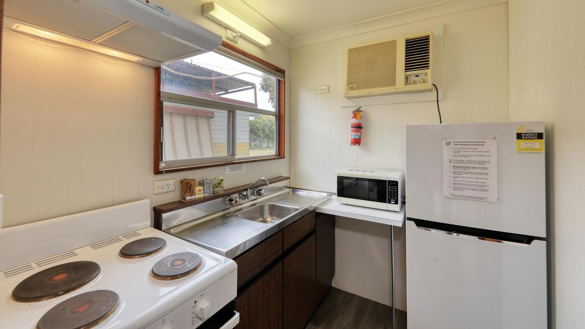 Yarrawonga Riverlands Tourist Park Ruang foto