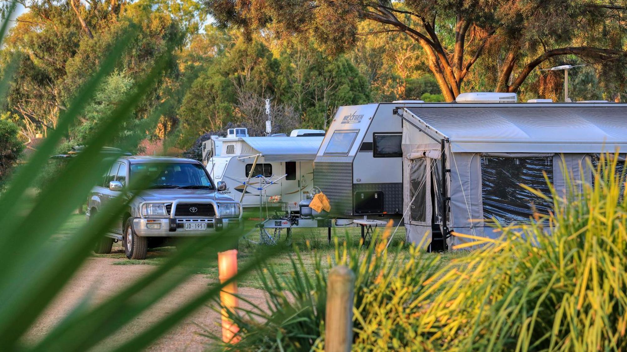 Yarrawonga Riverlands Tourist Park Ruang foto