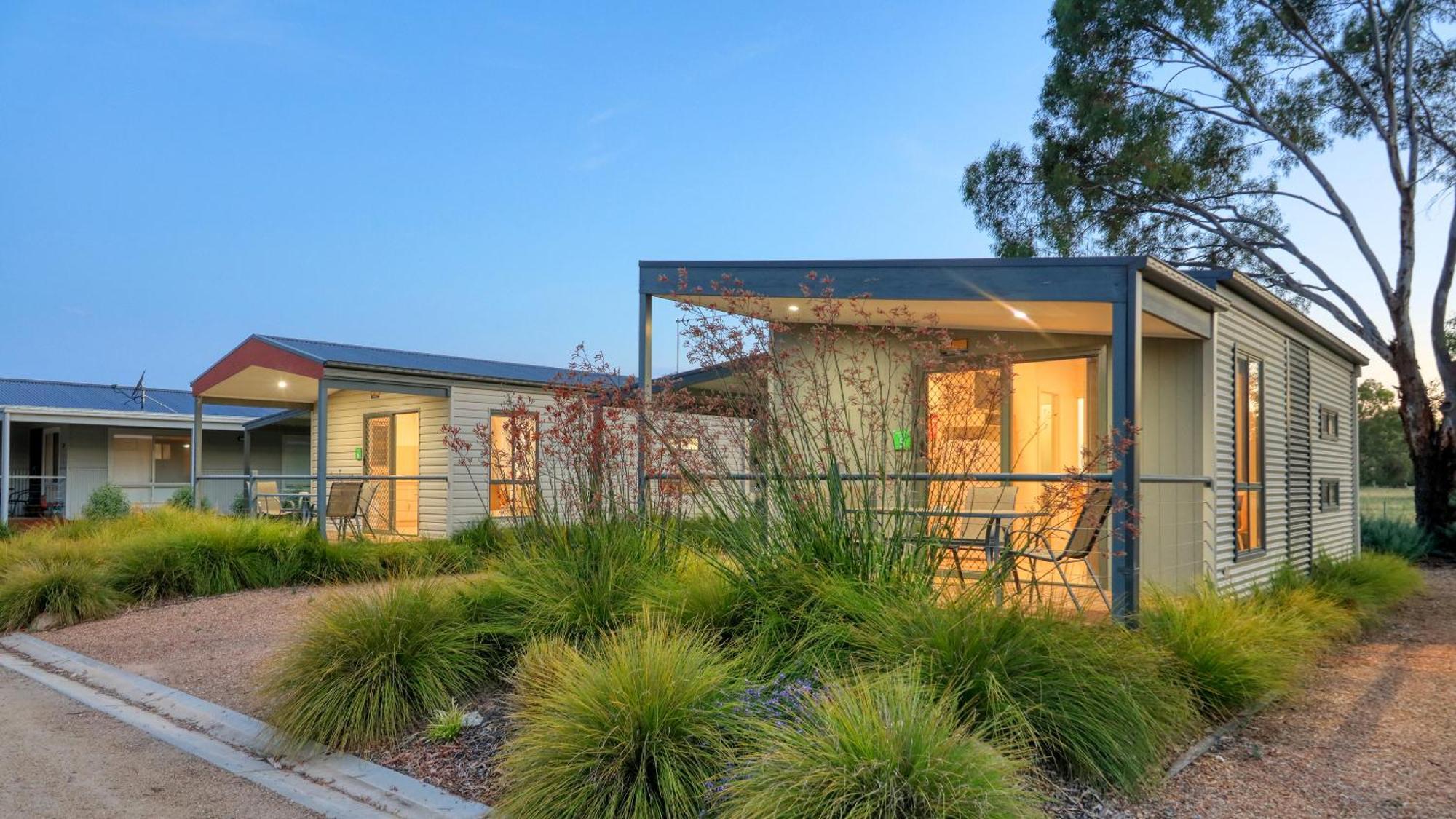 Yarrawonga Riverlands Tourist Park Bagian luar foto